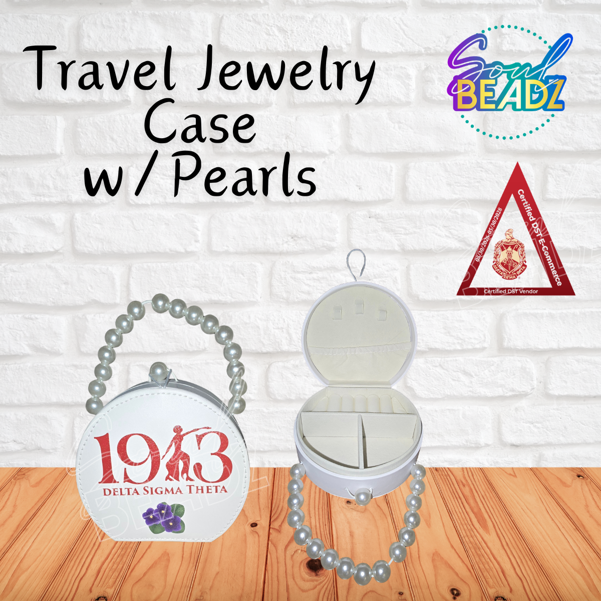 Delta Travel Jewelry Case w/Pearls