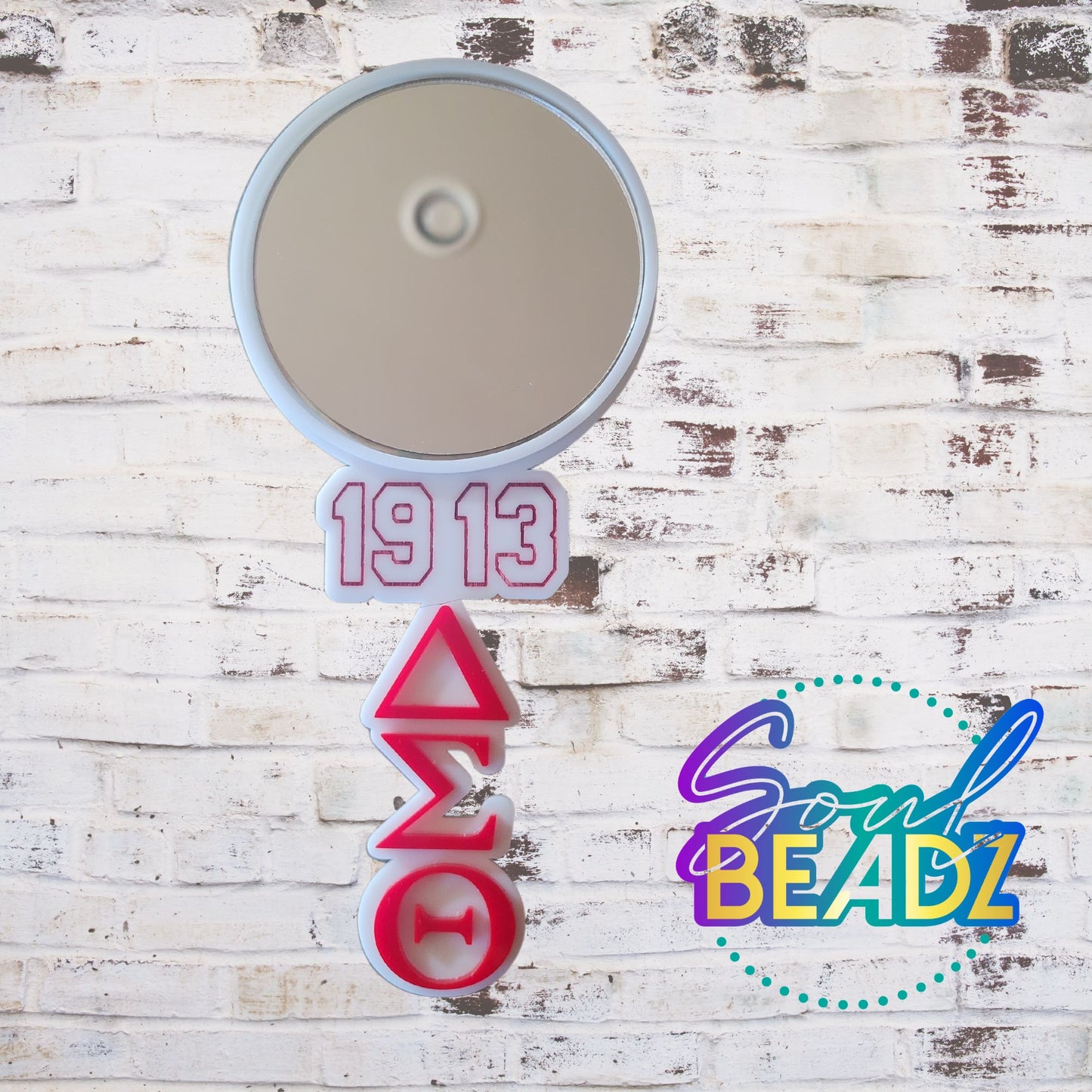 DST Hand Mirror